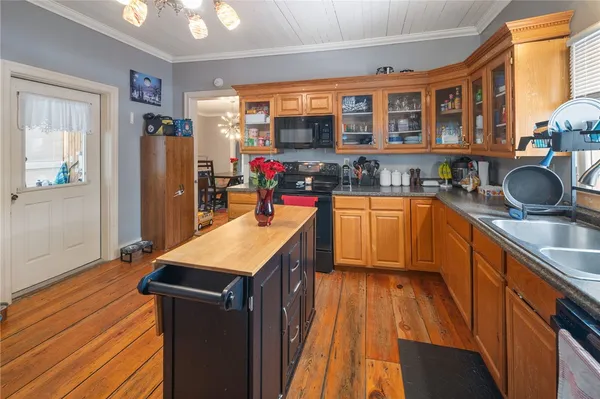 $221,000 | 110 Fair Street, Schoharie, NY 12157