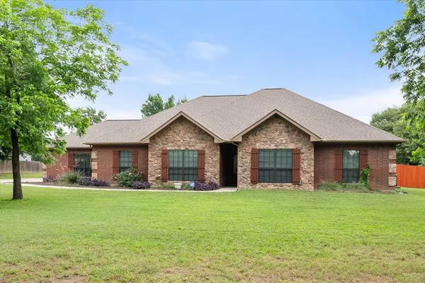 $589,000 | 2913 Bairds Lane, Burleson, TX 76028