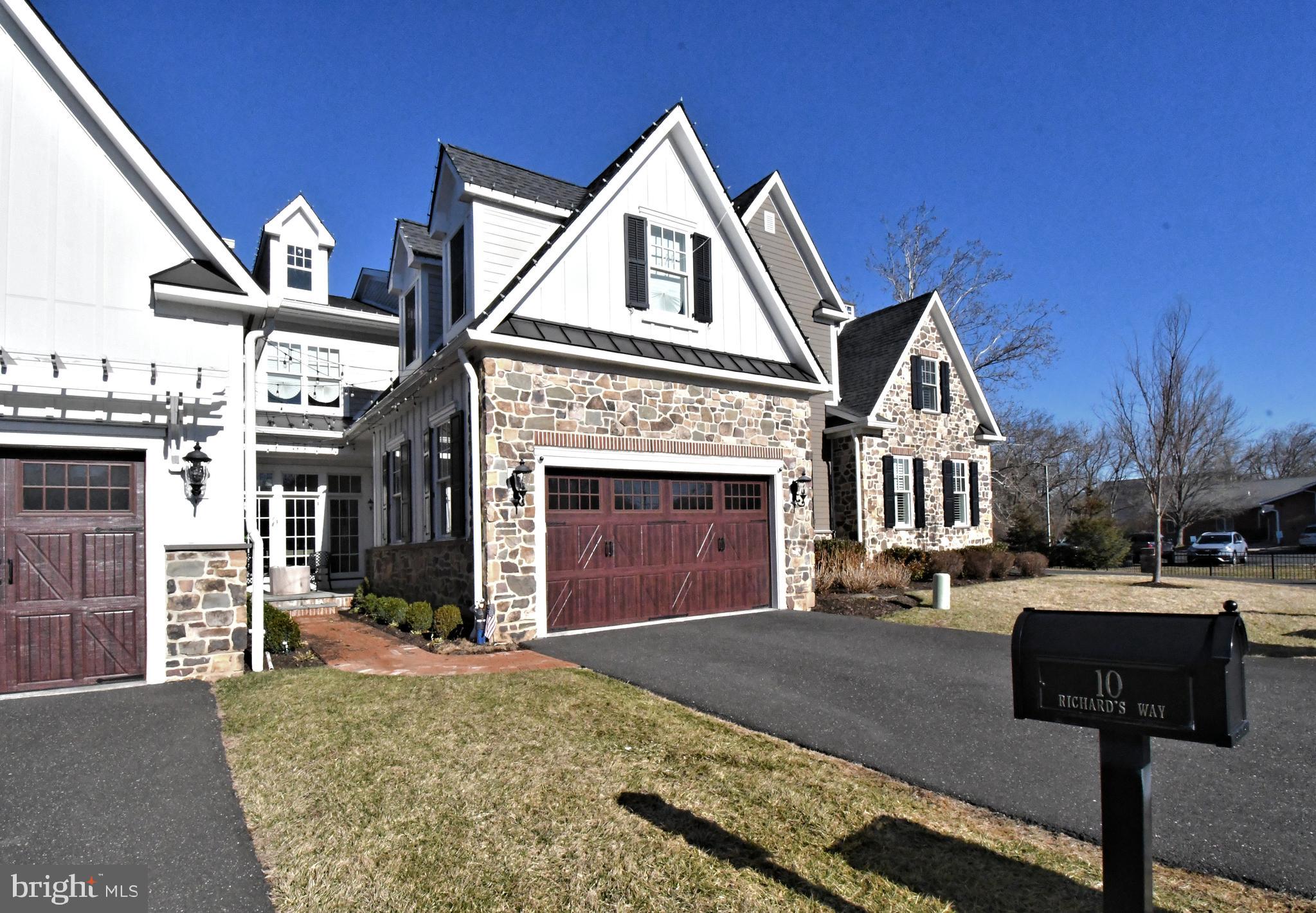 10 Richards Way Ambler, PA 19002 - Photo 3 of 73