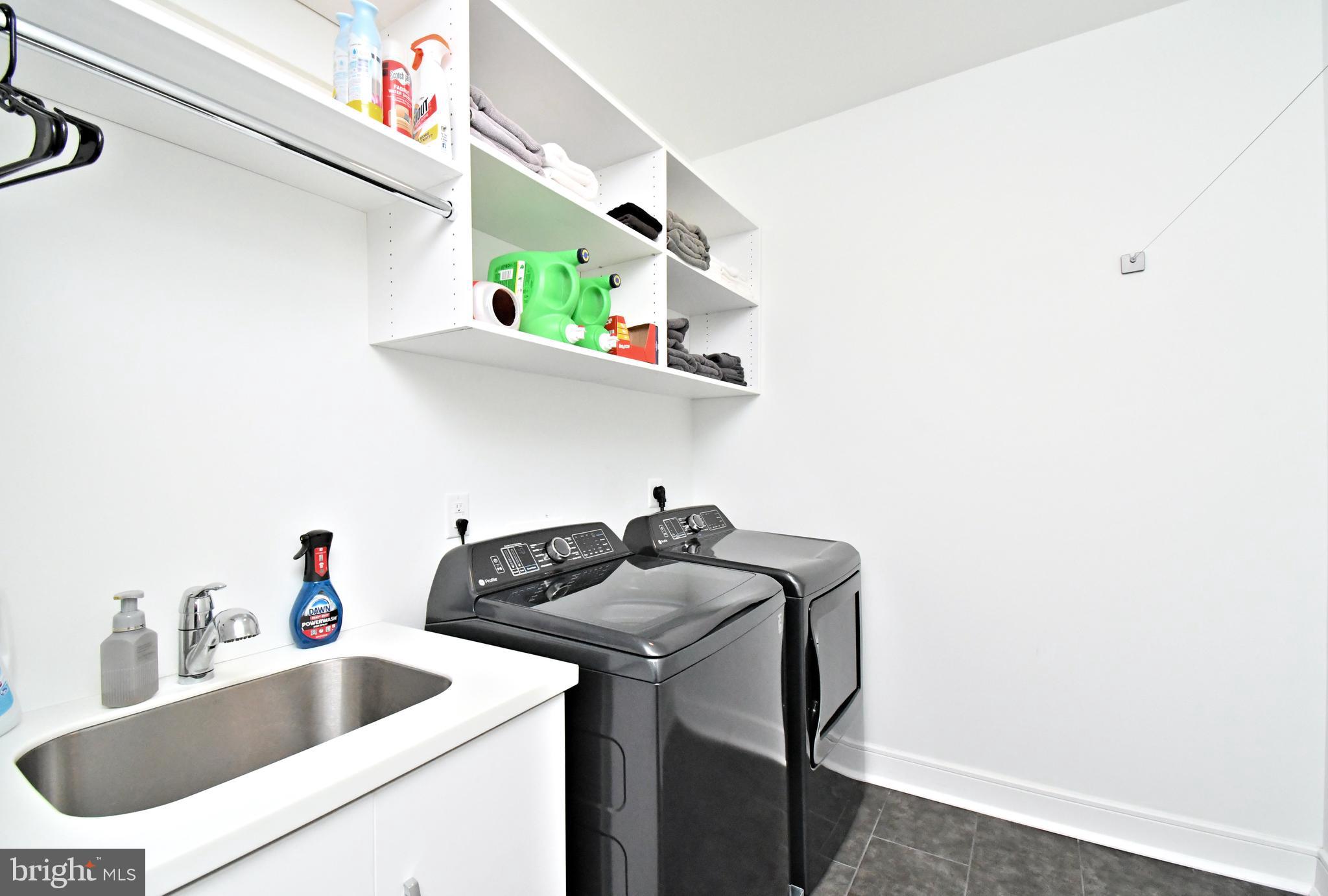10 Richards Way Ambler, PA 19002 - Photo 57 of 73 a bathroom with a sink and a mirror