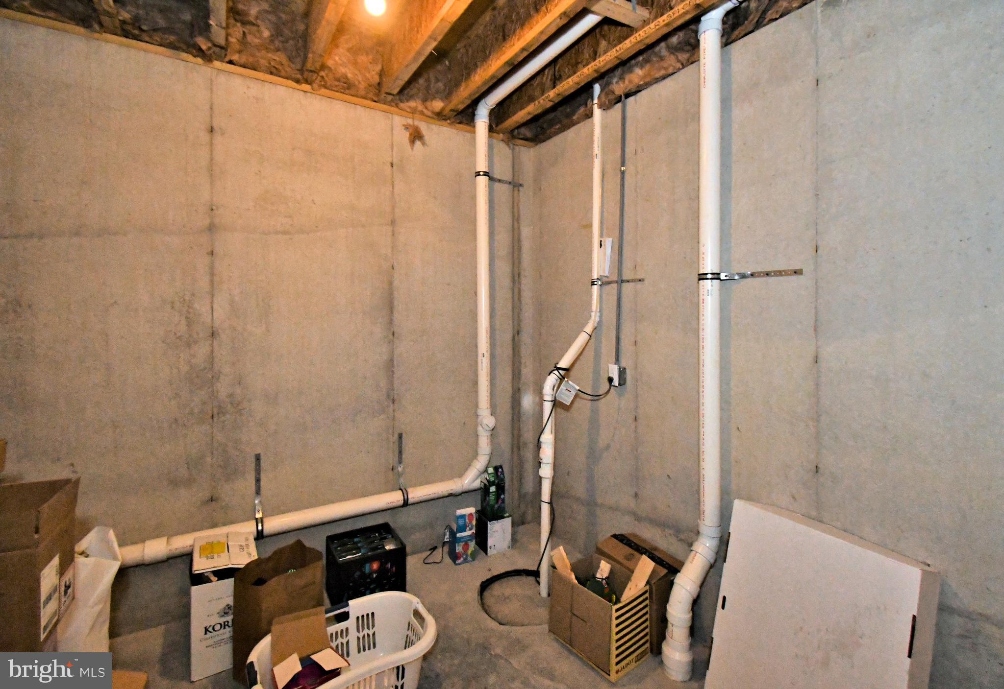 10 Richards Way Ambler, PA 19002 - Photo 66 of 73 a bathroom with a sink toilet and shower