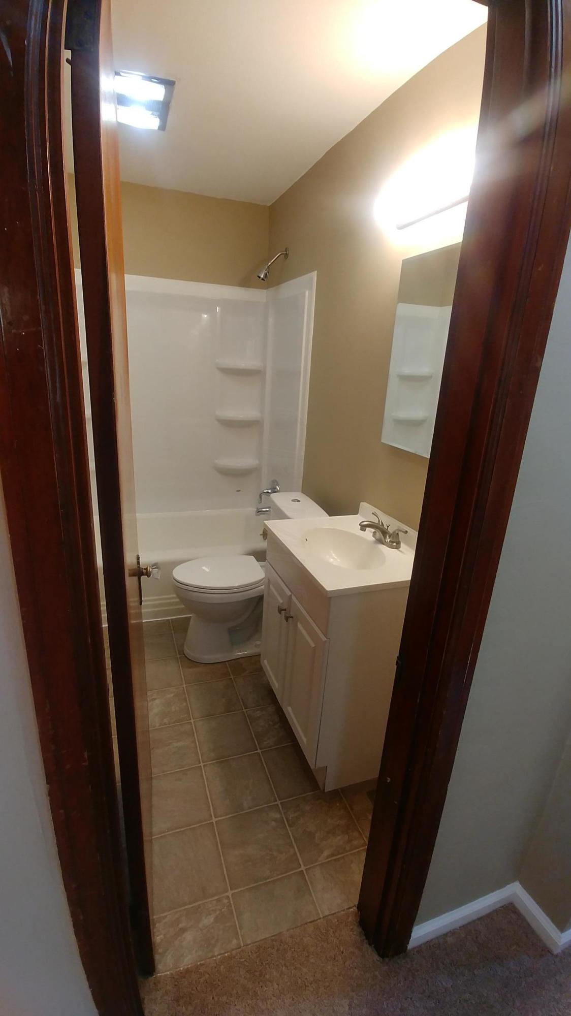 533 Elaine Road Whitehall, OH 43213 - Photo 5 of 17 Gallery Image 5