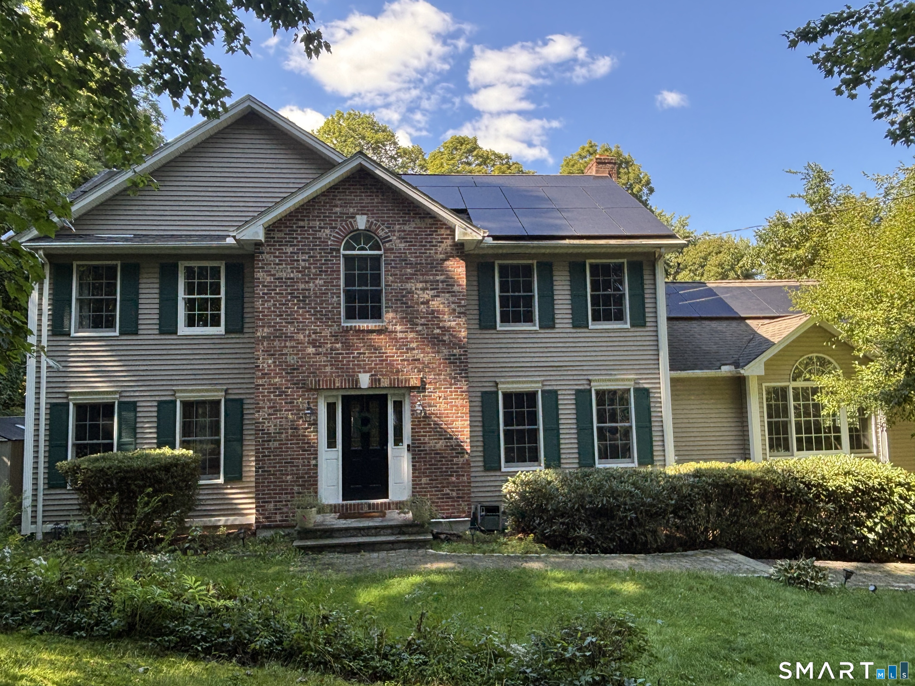 182 Green Hill Road Middlebury, CT 06762 - Photo 2 of 29 Gallery Image 2