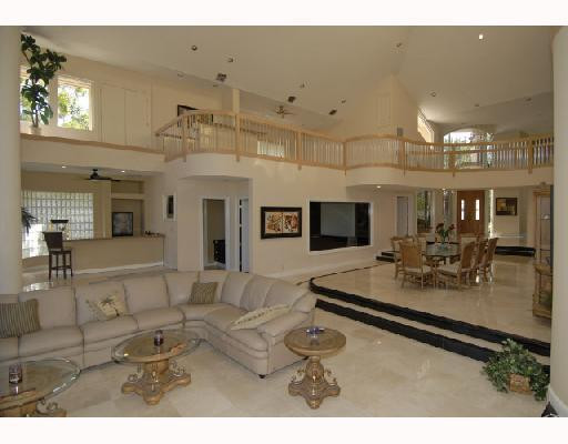 10 Compass Road Fort Lauderdale, FL 33308 - Photo 8 of 16 Den/Family/Great Room