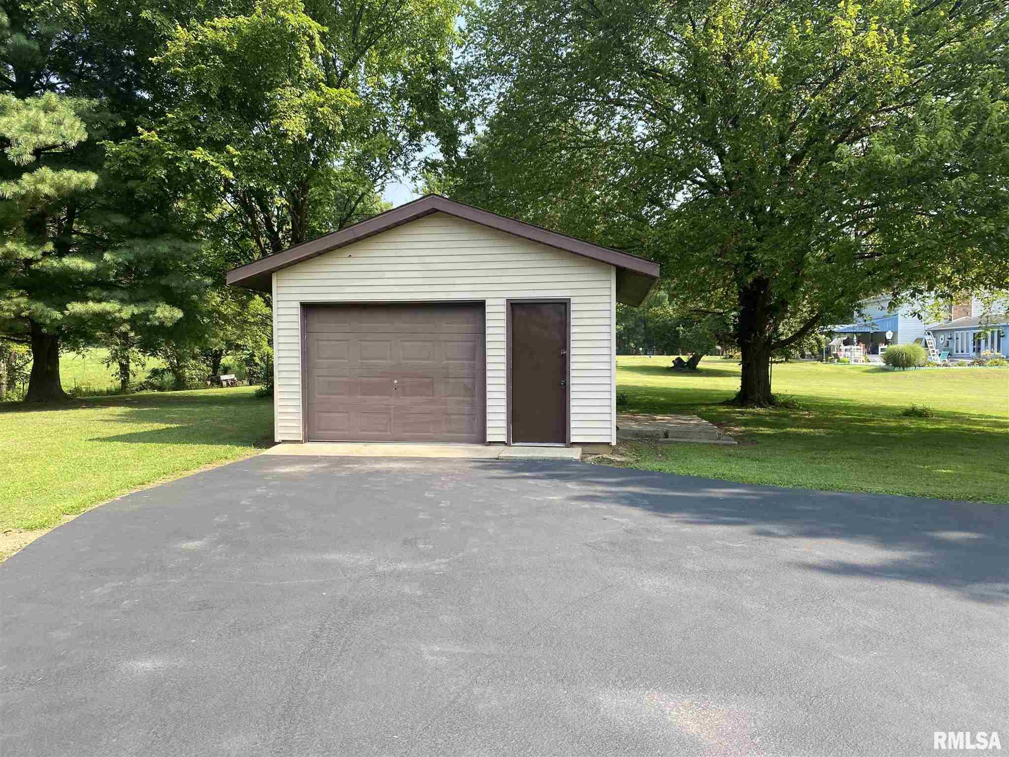 650 McDermott Road Harrisburg, IL 62946 - Photo 4 of 15 Gallery Image 4