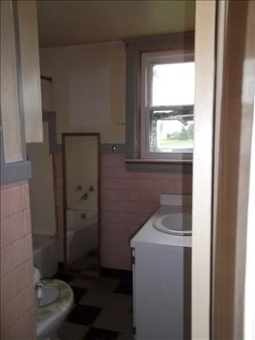 10839 Burns Road Carleton, MI 48117 - Photo 5 of 11 20375301-4.JPG