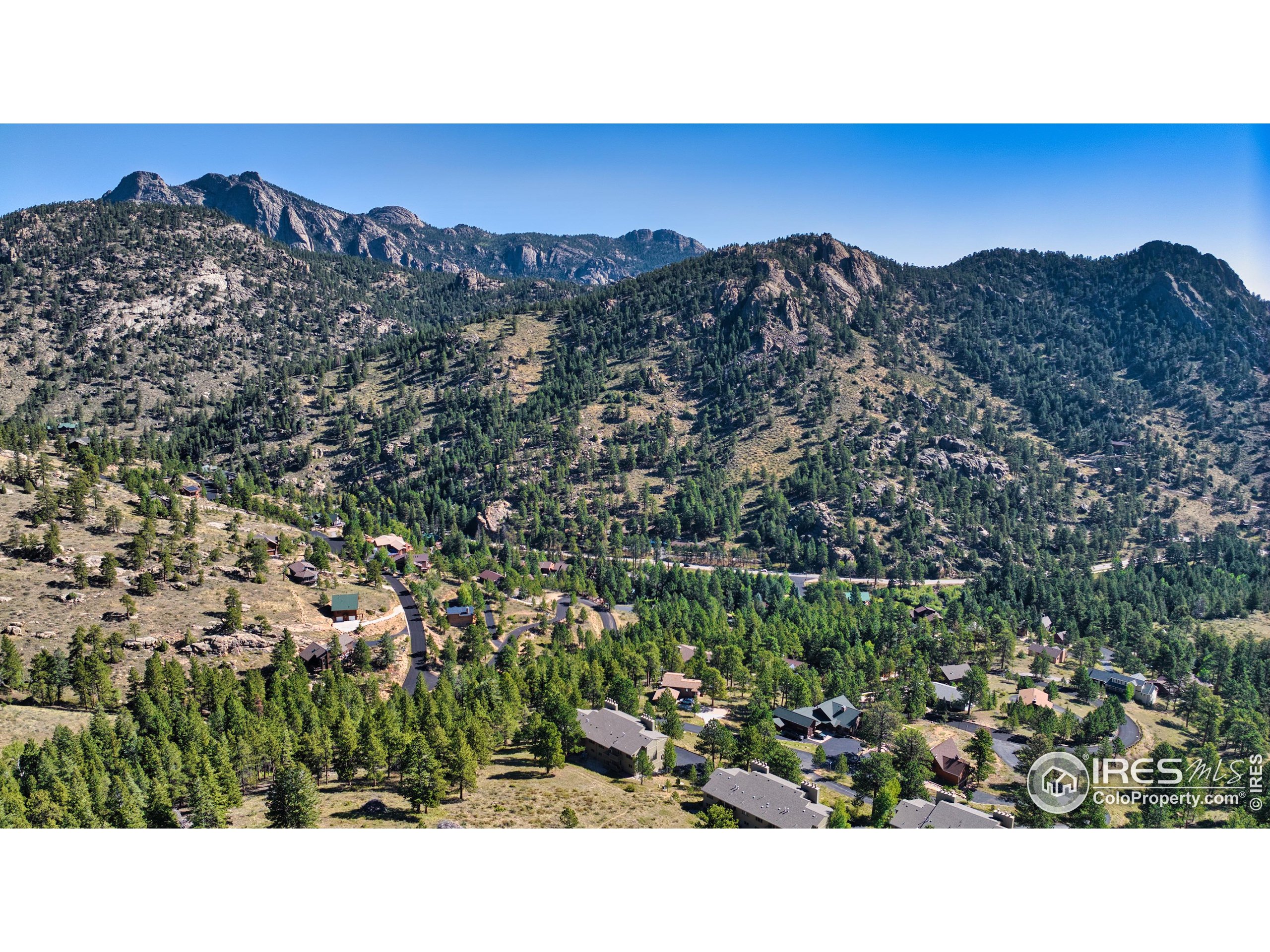 1070 Crestview Court, Unit 4 Estes Park, CO 80517 - Photo 28 of 28 a black and white photo of a building