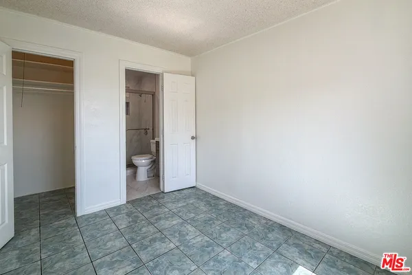 $1,800 | 3331 1/2 City Terrace Drive, Los Angeles, CA 90063