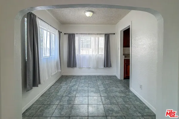 $1,800 | 3331 1/2 City Terrace Drive, Los Angeles, CA 90063