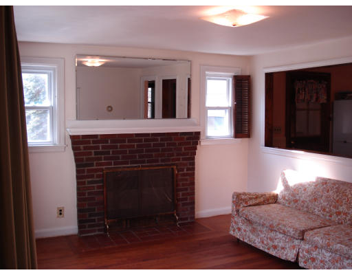 21 Lee Road Sharon, MA 02067 - Photo 4 of 6 Gallery Image 4