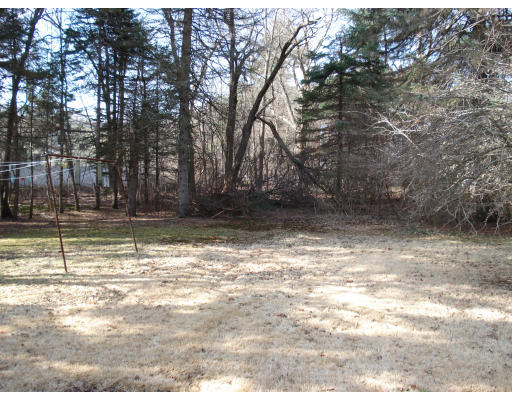 21 Lee Road Sharon, MA 02067 - Photo 6 of 6 Gallery Image 6