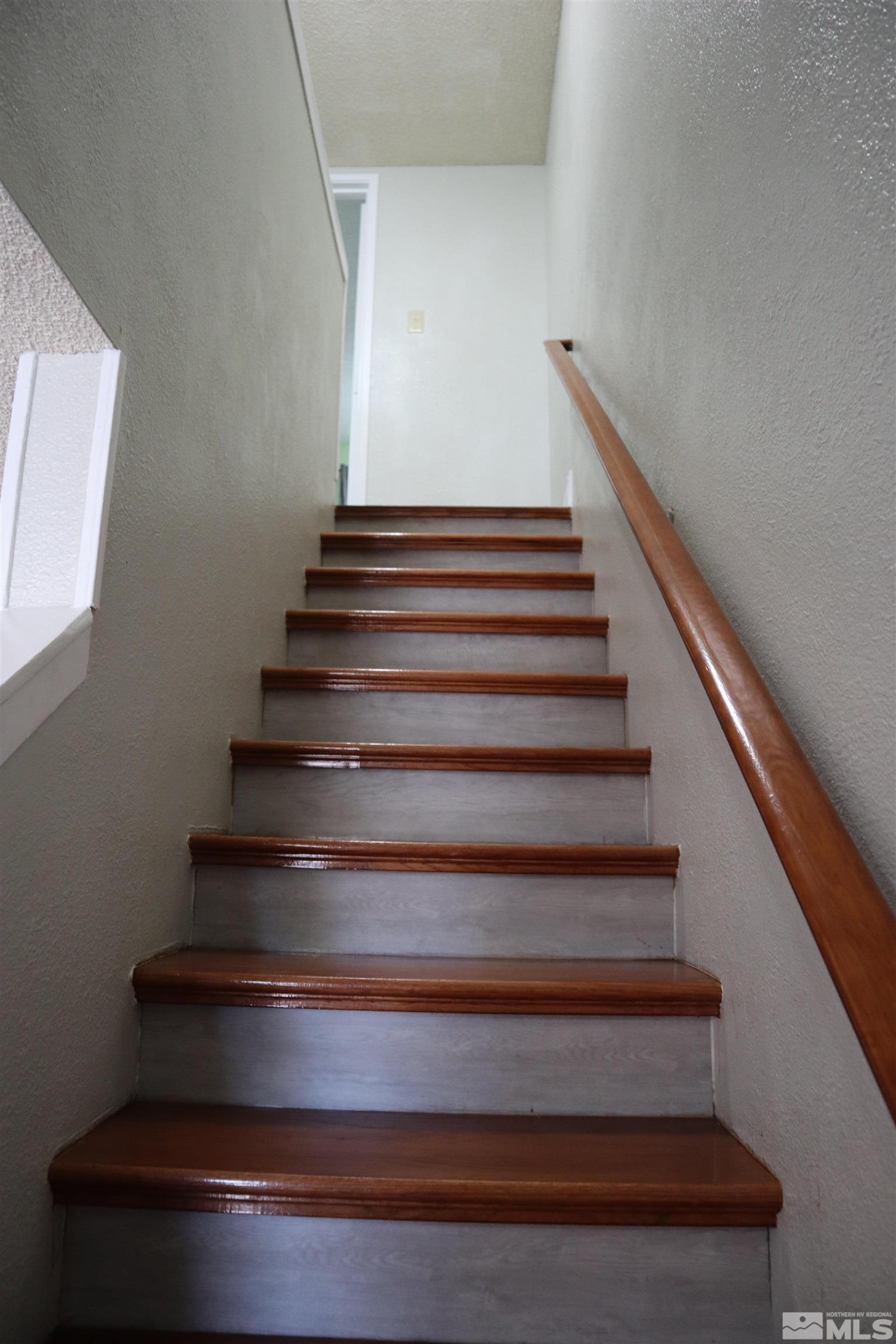 857 Nutmeg Place, Unit 2 Reno, NV 89502 - Photo 11 of 21 Photo 11