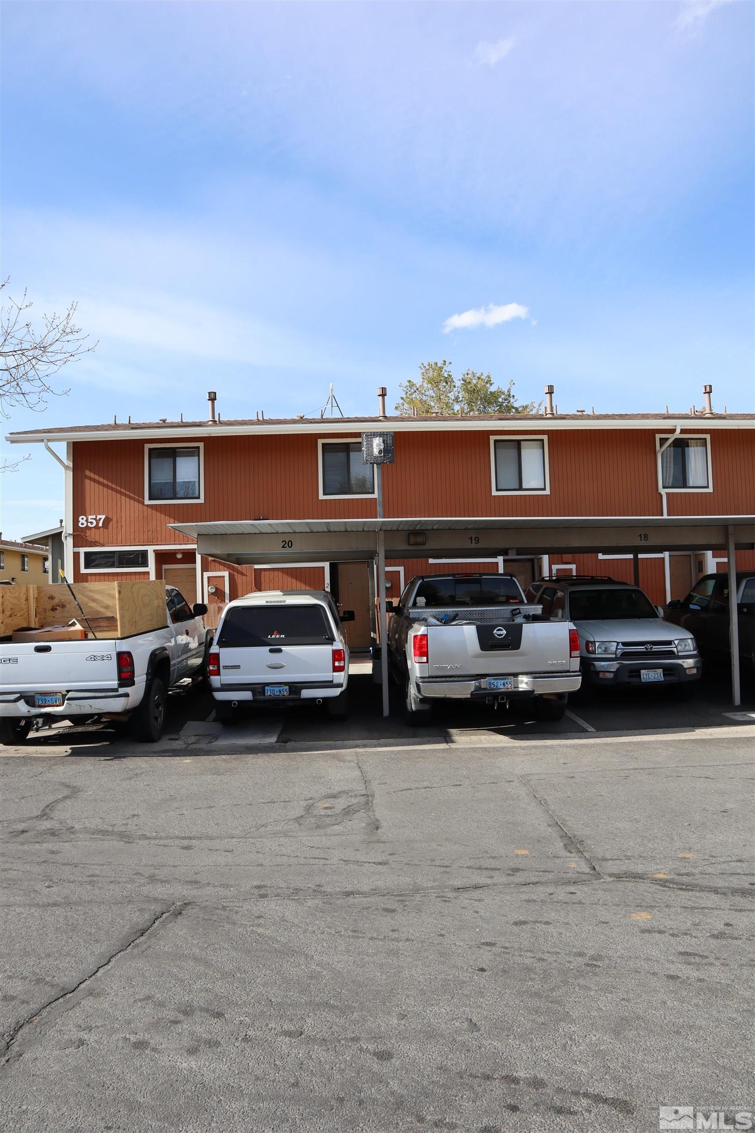 857 Nutmeg Place, Unit 2 Reno, NV 89502 - Photo 2 of 21 Photo 2