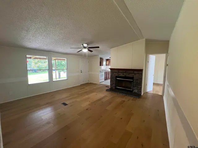 $175,000 | 9160 Grape Avenue, Frankston, TX 75763