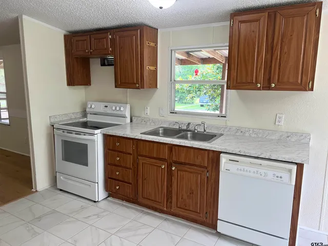 $175,000 | 9160 Grape Avenue, Frankston, TX 75763