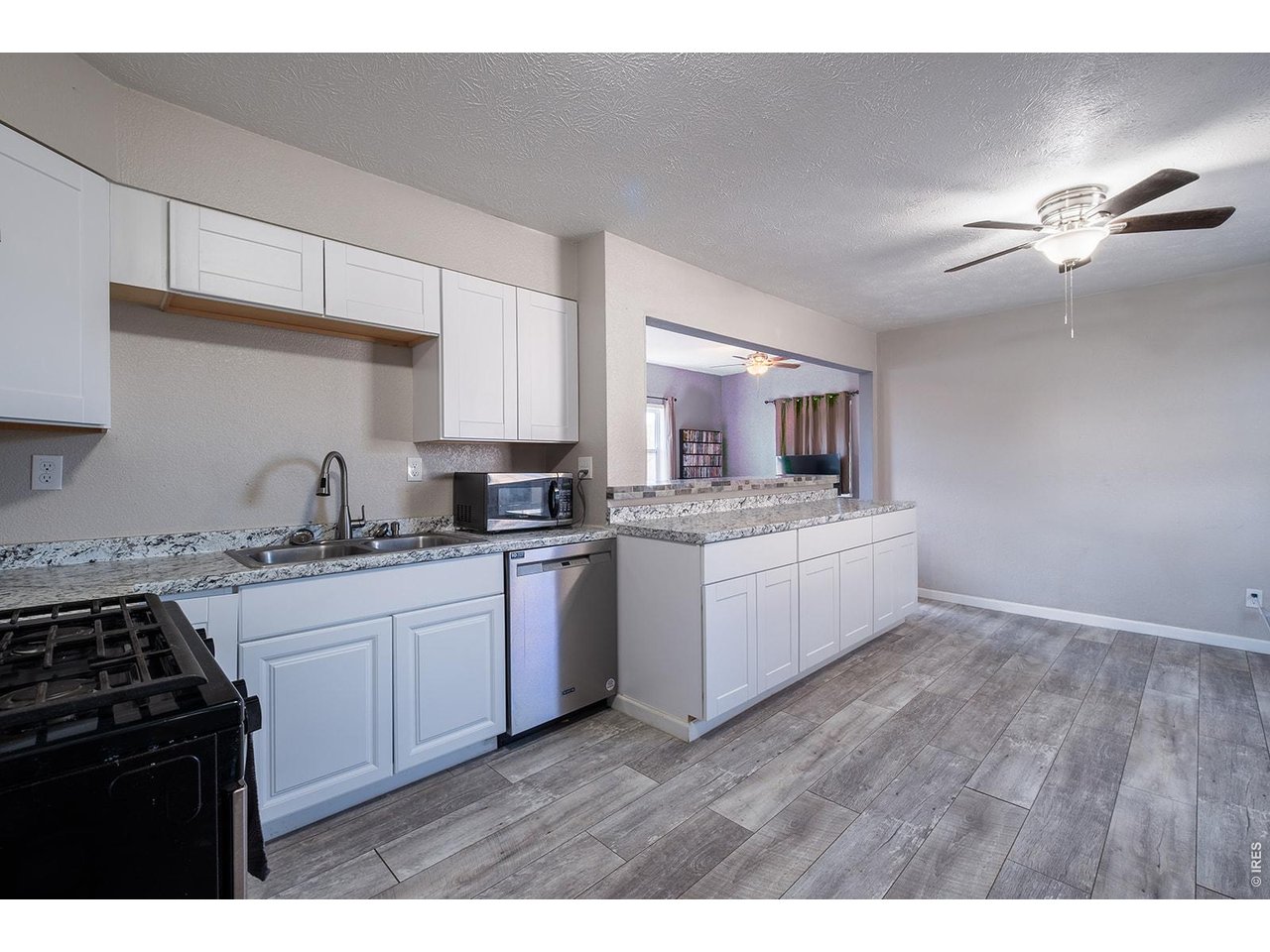 402 Cleveland Street Sterling, CO 80751 - Photo 5 of 12