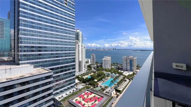 $5,400 | 1451 Brickell Avenue, Unit 2406, Miami, FL 33131