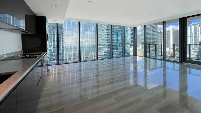 $5,400 | 1451 Brickell Avenue, Unit 2406, Miami, FL 33131