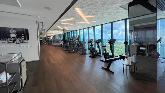 $5,400 | 1451 Brickell Avenue, Unit 2406, Miami, FL 33131