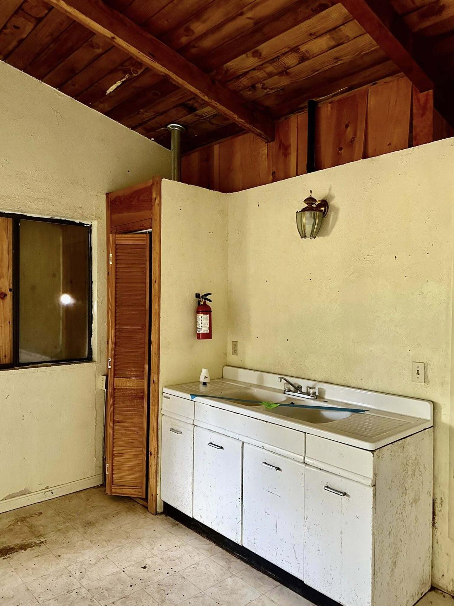 30366 Bridger Way Oak Run, CA 96069 - Photo 3 of 14 678729755_10163802708367777_805811012648