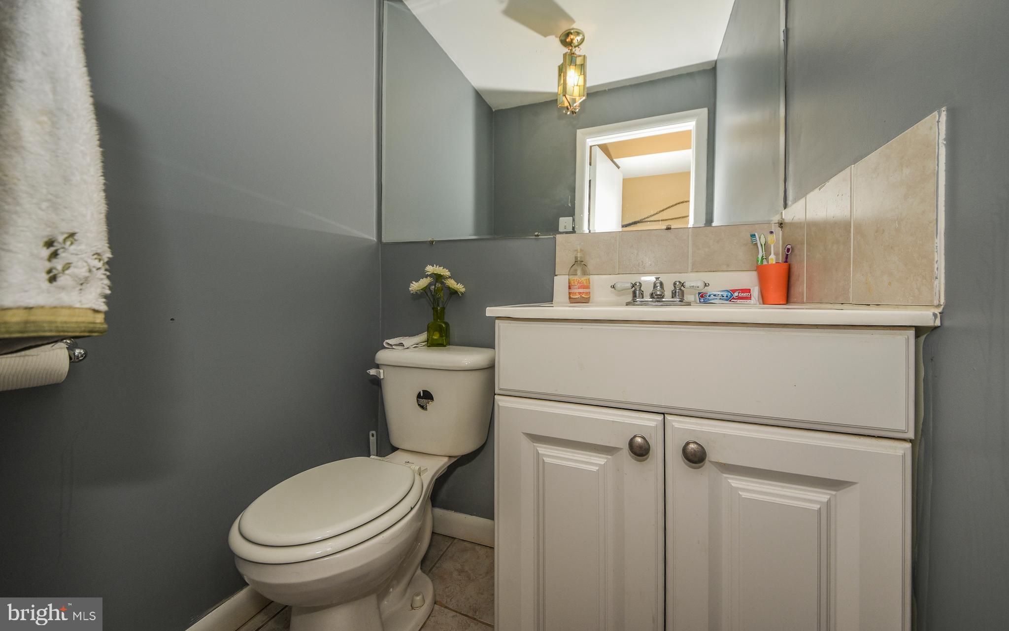 128 Kingfield Road Philadelphia, PA 19115 - Photo 22 of 30
