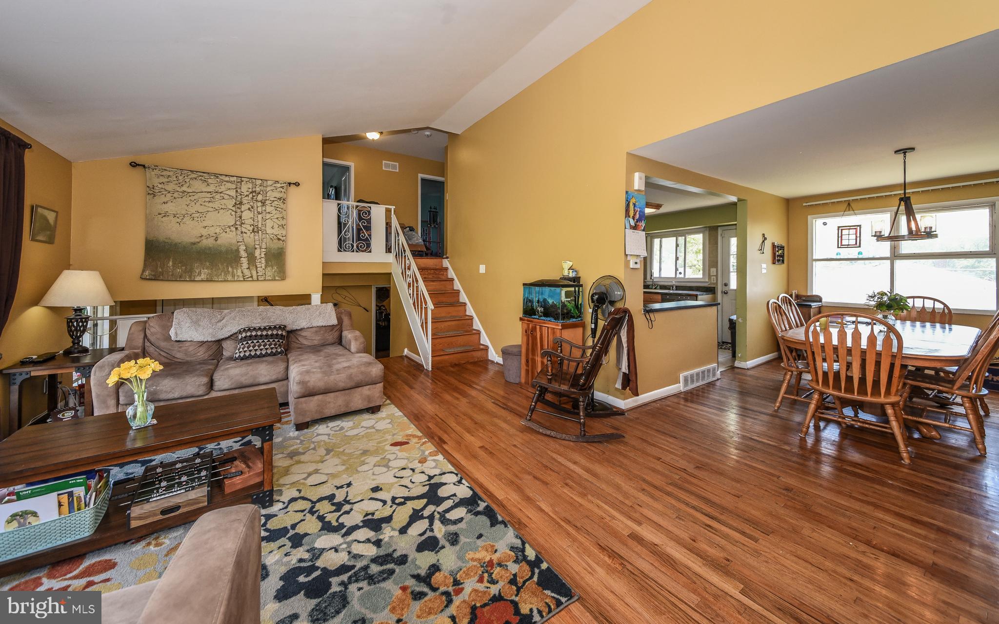 128 Kingfield Road Philadelphia, PA 19115 - Photo 6 of 30