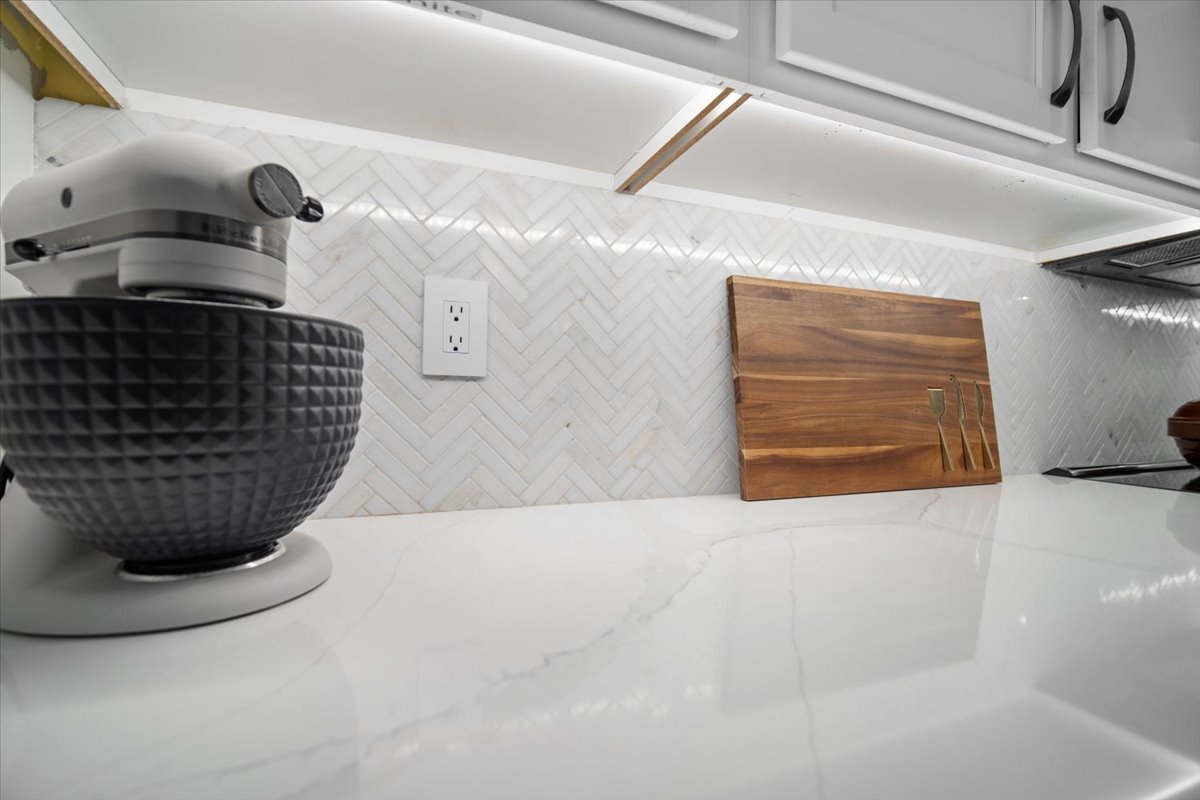 1423 Pine Forest Drive Normal, IL 61761 - Photo 13 of 23 a view of entryway