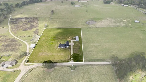 $650,000 | 308 Grimes Cemetary Road, Lufkin, TX 75901