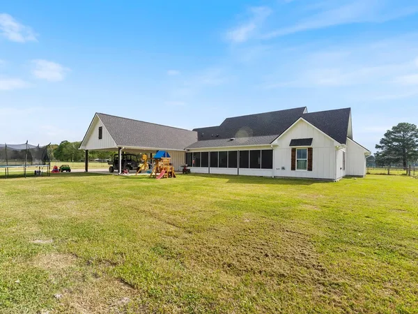 $650,000 | 308 Grimes Cemetary Road, Lufkin, TX 75901