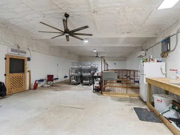 $650,000 | 308 Grimes Cemetary Road, Lufkin, TX 75901