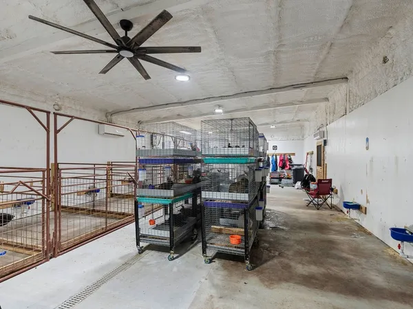 $650,000 | 308 Grimes Cemetary Road, Lufkin, TX 75901