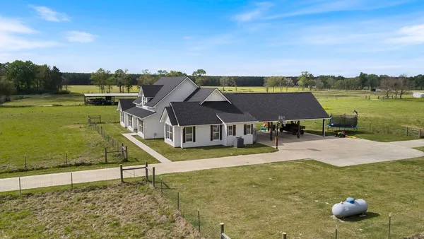 $650,000 | 308 Grimes Cemetary Road, Lufkin, TX 75901