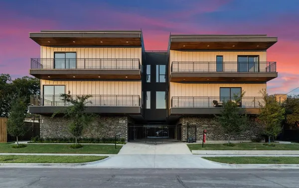 $5,550 | 4330 Dickason Avenue, Unit 101, Dallas, TX 75219