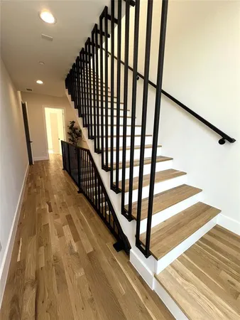 $5,550 | 4330 Dickason Avenue, Unit 101, Dallas, TX 75219