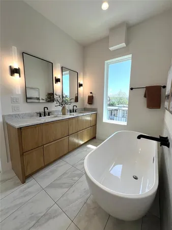 $5,550 | 4330 Dickason Avenue, Unit 101, Dallas, TX 75219