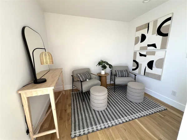 $5,550 | 4330 Dickason Avenue, Unit 101, Dallas, TX 75219