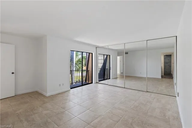 $269,500 | 4001 Sandlewood Lane, Unit 4, Fort Myers, FL 33907