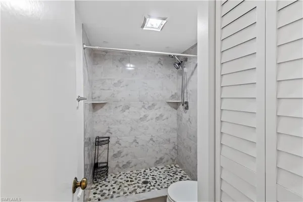 $235,500 | 4001 Sandlewood Lane, Unit 4, Fort Myers, FL 33907