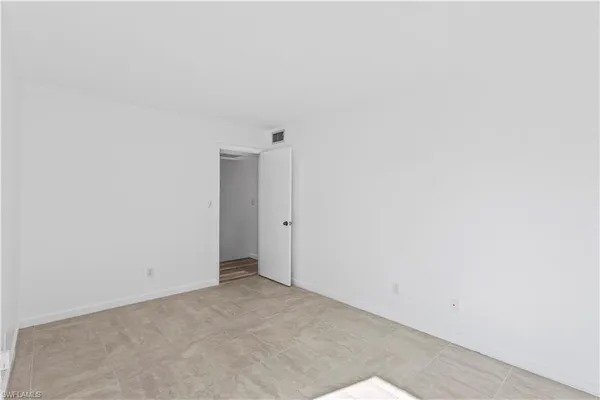 $235,500 | 4001 Sandlewood Lane, Unit 4, Fort Myers, FL 33907