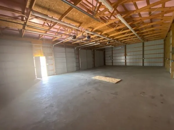a view of a garage