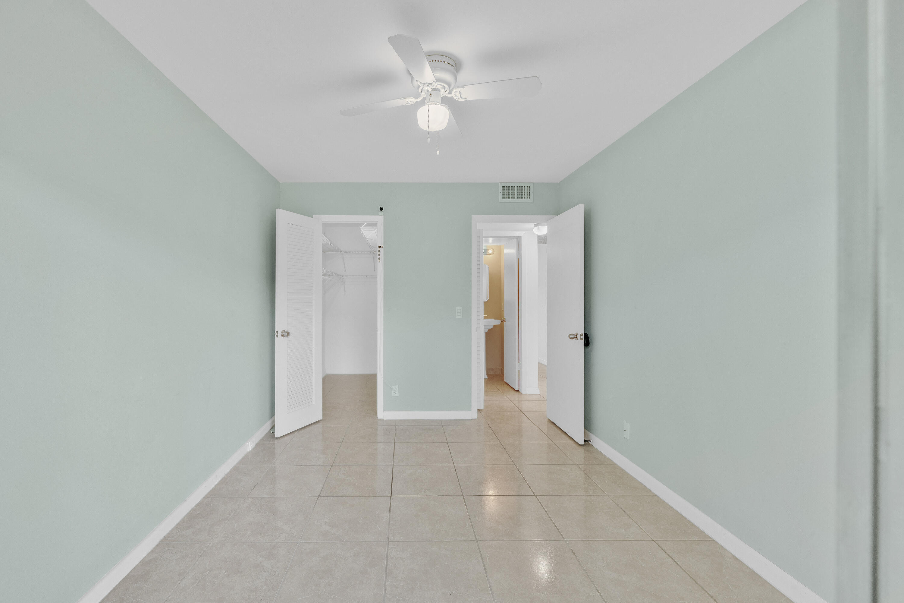 169 Suffolk F Boca Raton, FL 33434 - Photo 18 of 39 8 Bedroom A