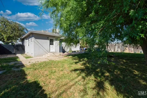 $305,000 | Undisclosed Address, Bakersfield, CA 93304