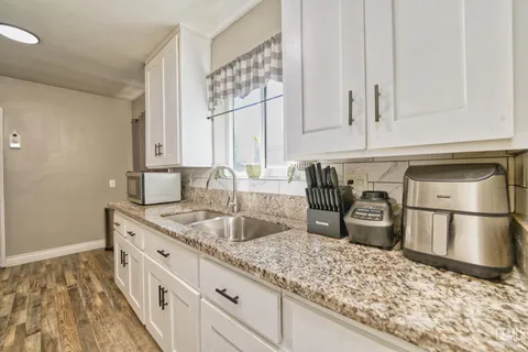 $305,000 | Undisclosed Address, Bakersfield, CA 93304