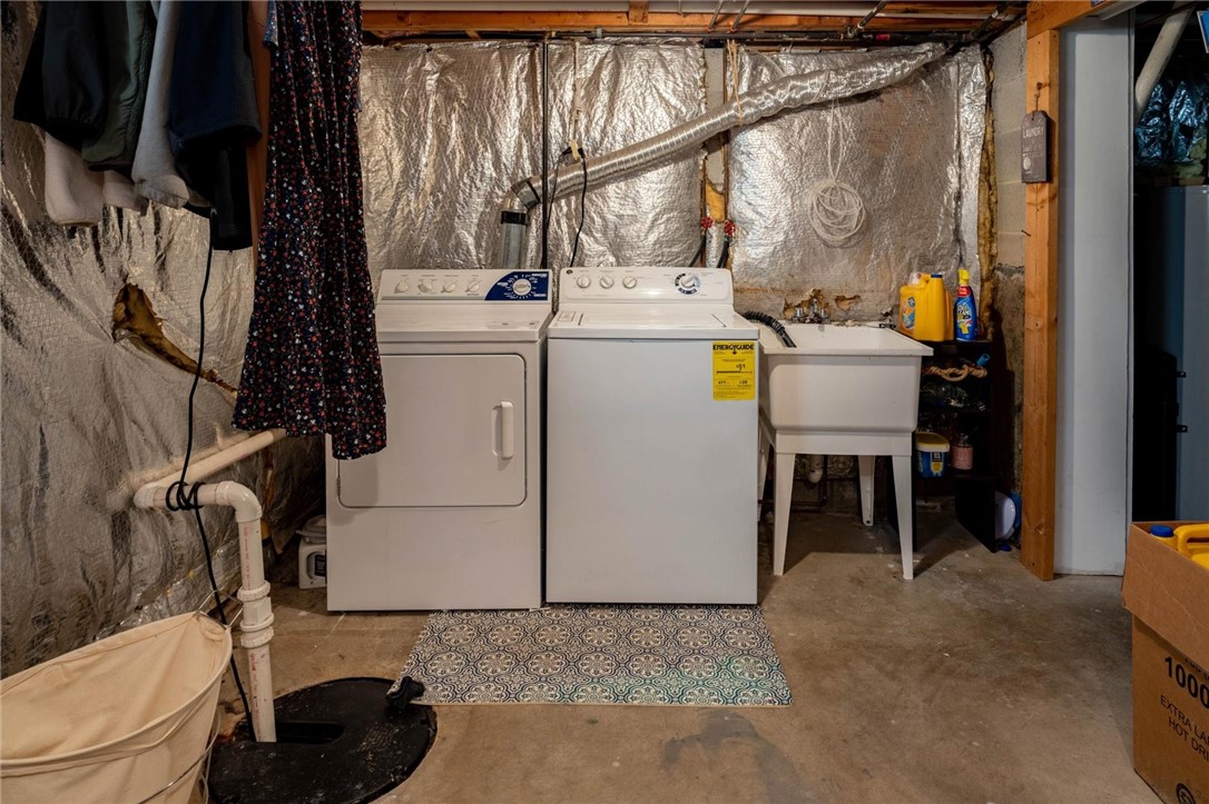 49 Hidden Spring Circle Greece, NY 14616 - Photo 35 of 35