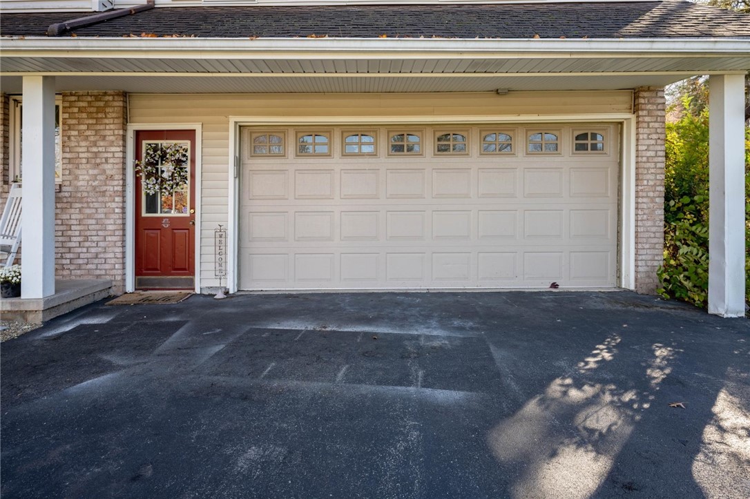 49 Hidden Spring Circle Greece, NY 14616 - Photo 7 of 35