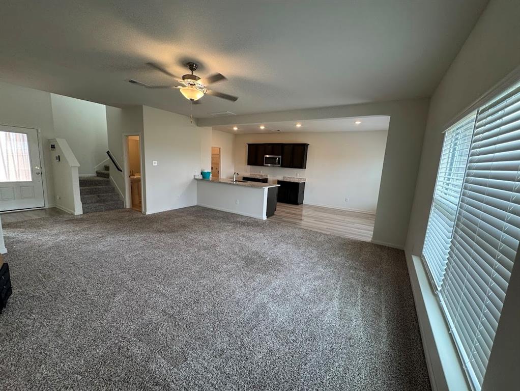 137 Sammy Fowler Avenue Venus, TX 76084 - Photo 7 of 39