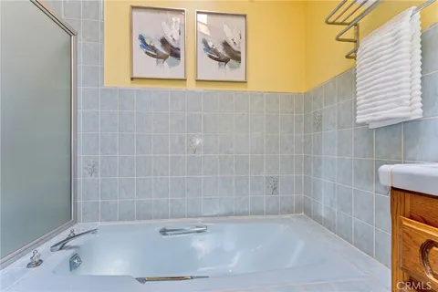 $1,290,000 | 743 East Grand View Avenue, Sierra Madre, CA 91024