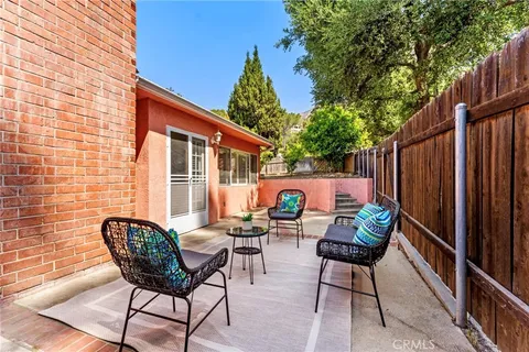 $1,290,000 | 743 East Grand View Avenue, Sierra Madre, CA 91024