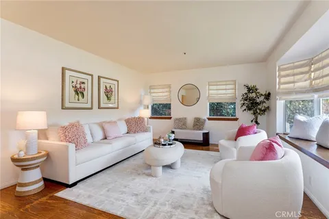 $1,290,000 | 743 East Grand View Avenue, Sierra Madre, CA 91024