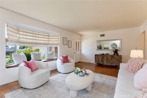 $1,290,000 | 743 East Grand View Avenue, Sierra Madre, CA 91024